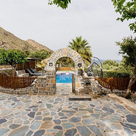 Dafni Villa A Place To Visit Orne المظهر الخارجي الصورة